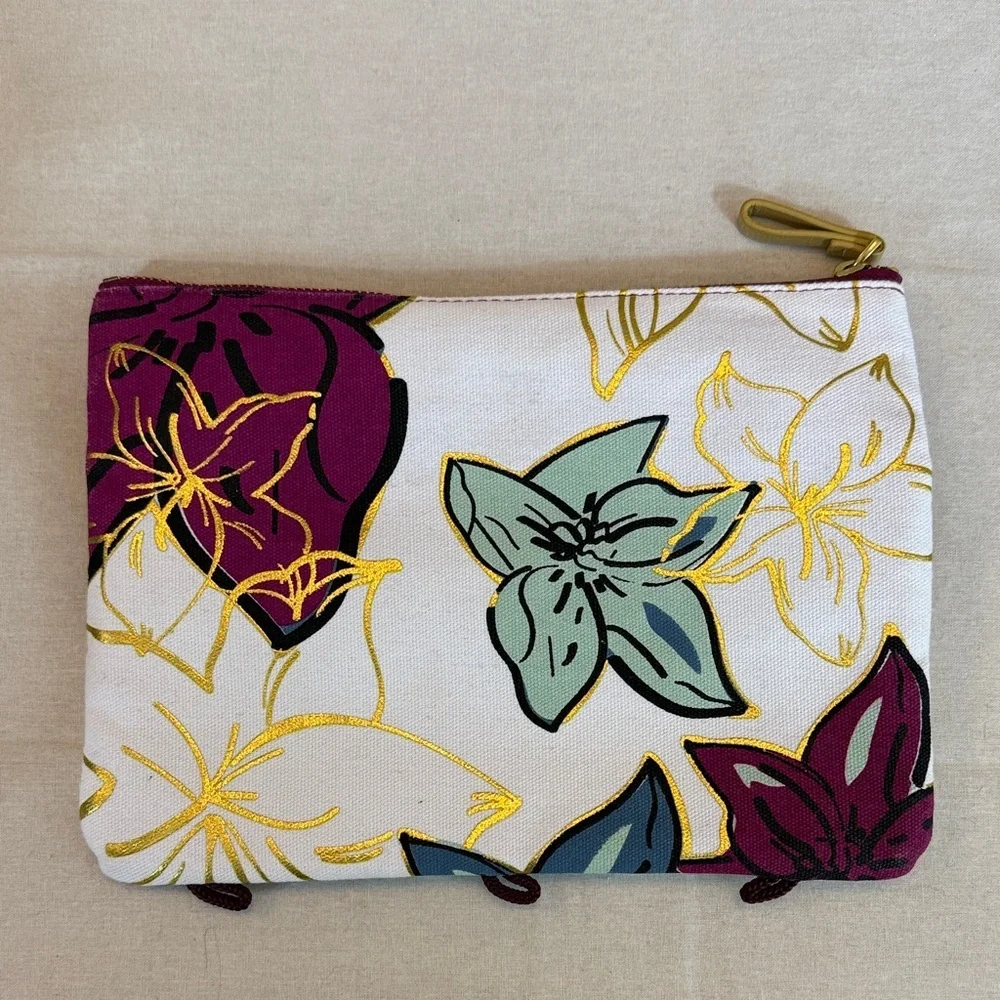 Vera Bradley Floral‎ Canvas Organizer Pouch with Gold Accents